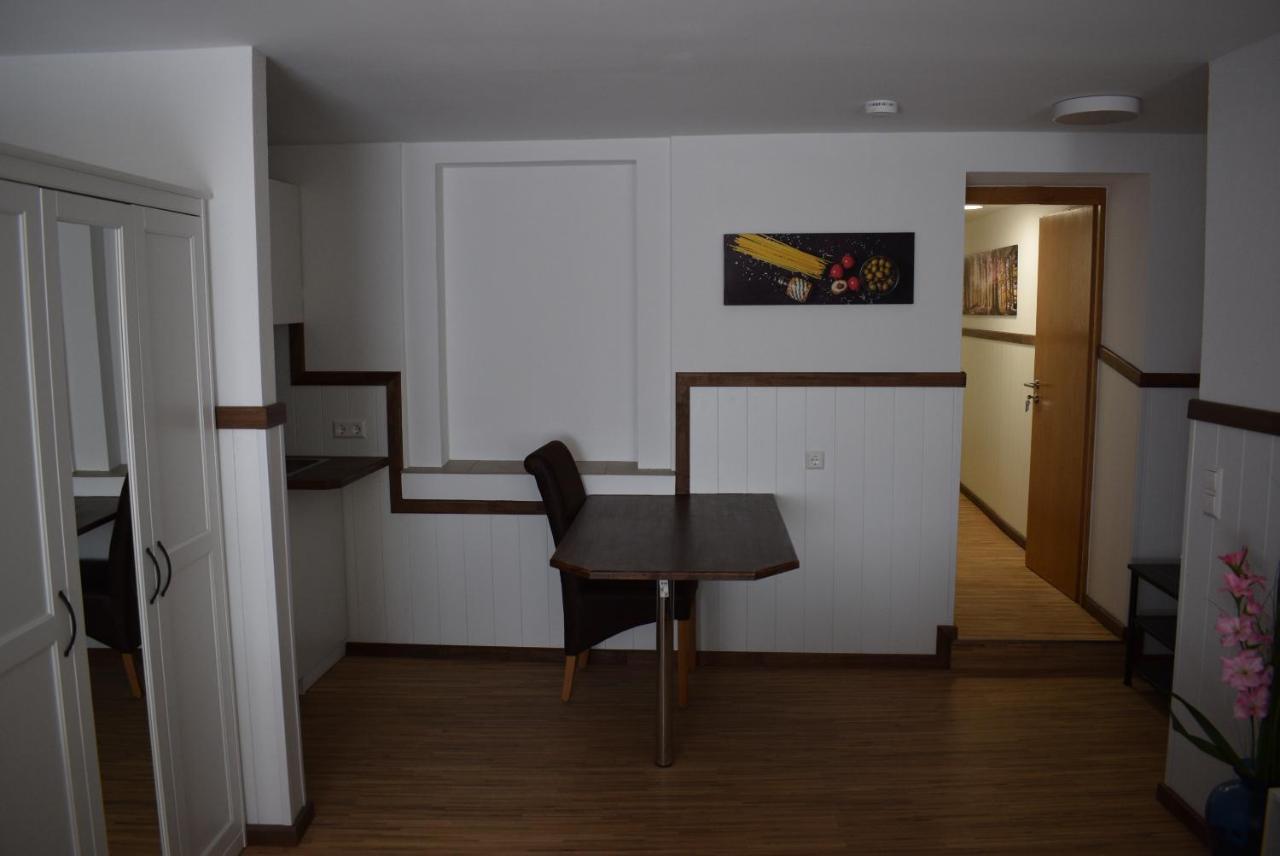 Apartments Mit Klimaanlage Am Neckarufer, Schoene Aussicht 바트프리에드리히셸 외부 사진